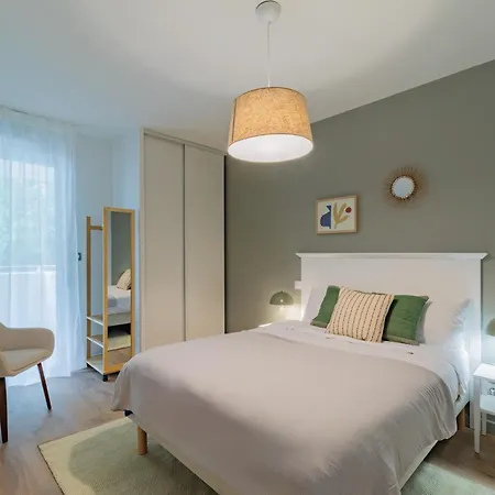 Ovelia - Le Jardin D'odette Aparthotel Nimes